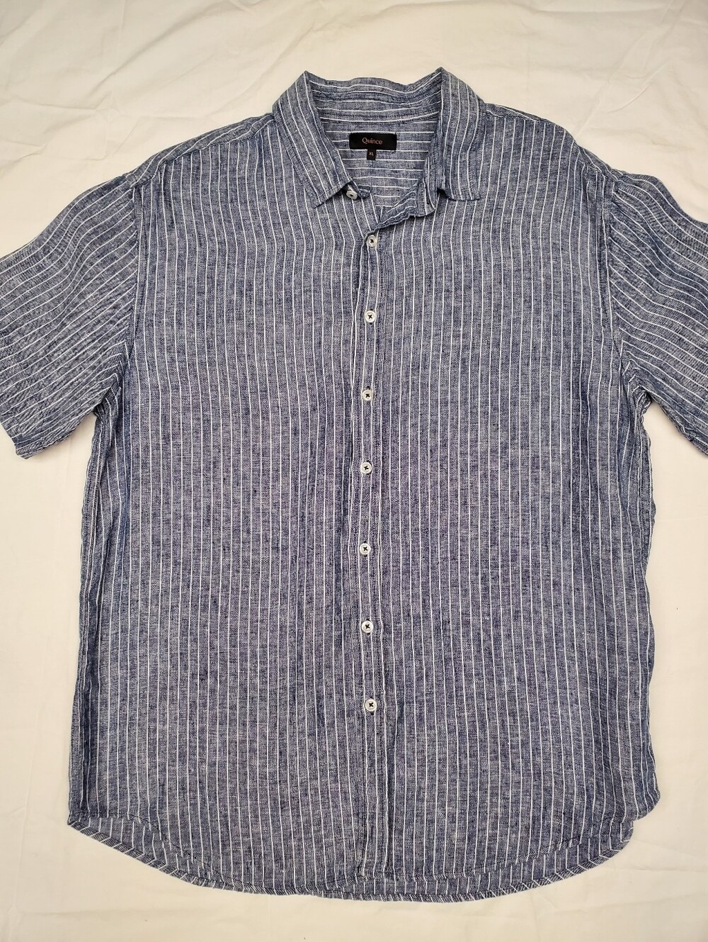 Quince Men's 100% Linen Short Sleeve Button Up Shirt Navy White Pinstripe XL